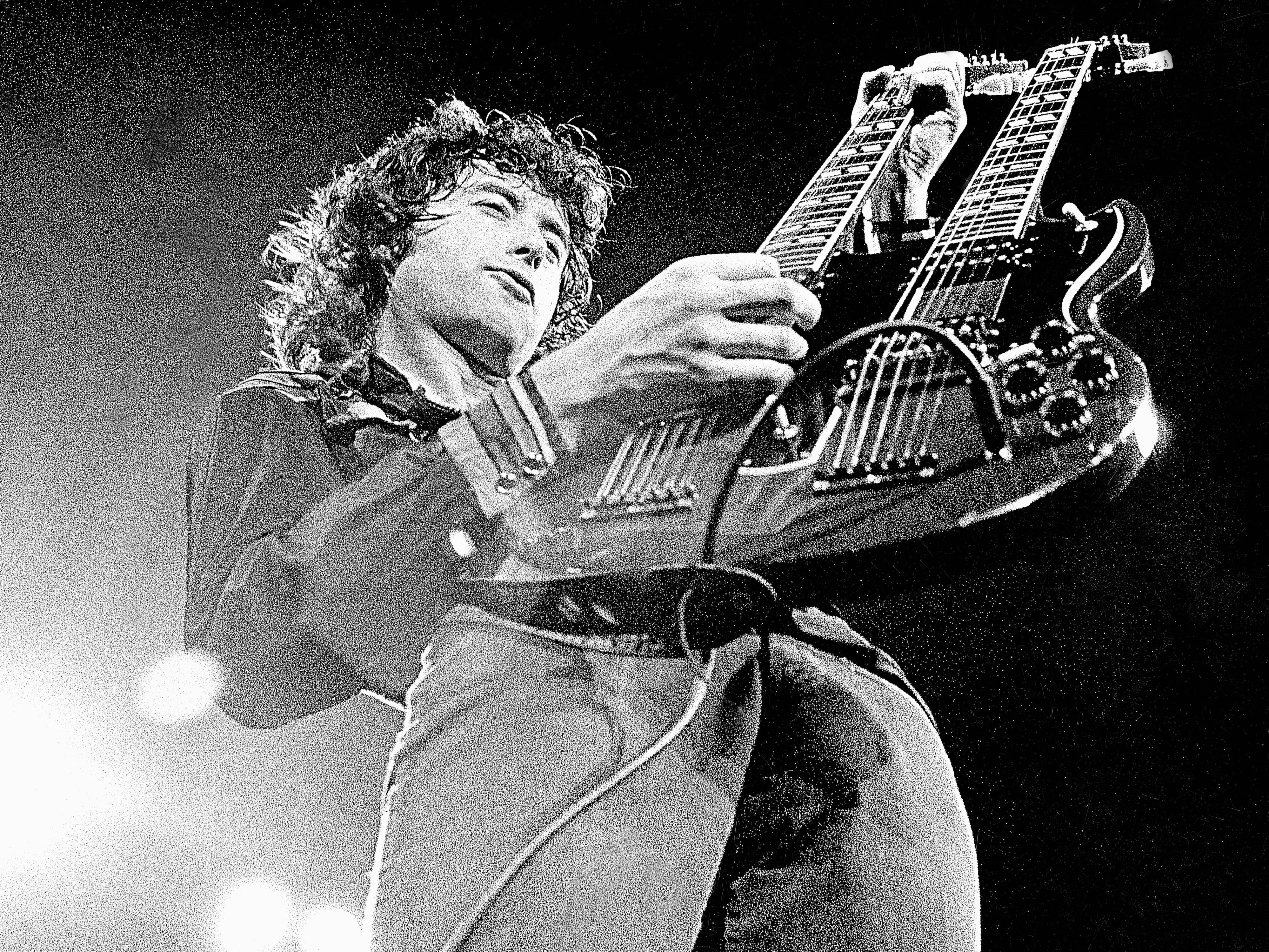 Легендарные мелодии. Гитарист лед Зеппелин Джимми пейдж. Джимми пейдж 2021. Джимми пейдж 1978. Led Zeppelin Джимми пейдж.