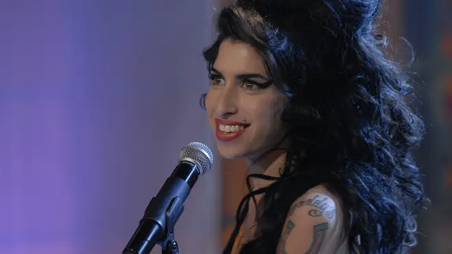 Amy Winehouse on The Tonight Show with Jay Leno in 2007