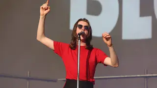 Tom Ogden of Blossoms at Reading Festival 2019