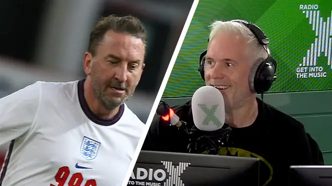 Lee Mack fulfils Chris Moyles Soccer Aid entrance dare and secures his £1K donation