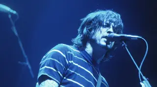 Foo Fighters' Dave Grohl performs in 2002