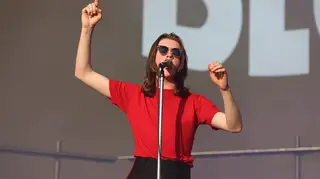Blossoms Tom Ogden performs in 2019