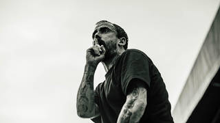 IDLES perform in 2019