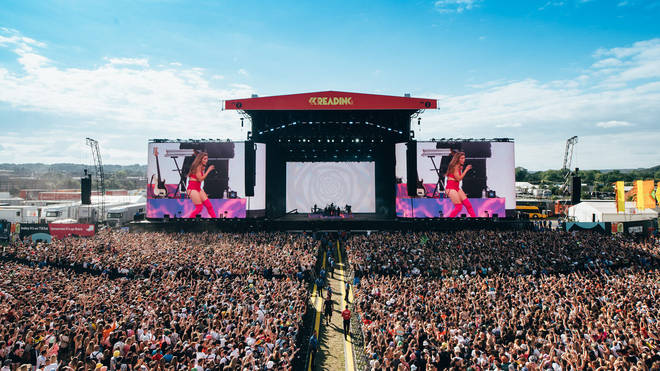 Reading Festival stage 2021