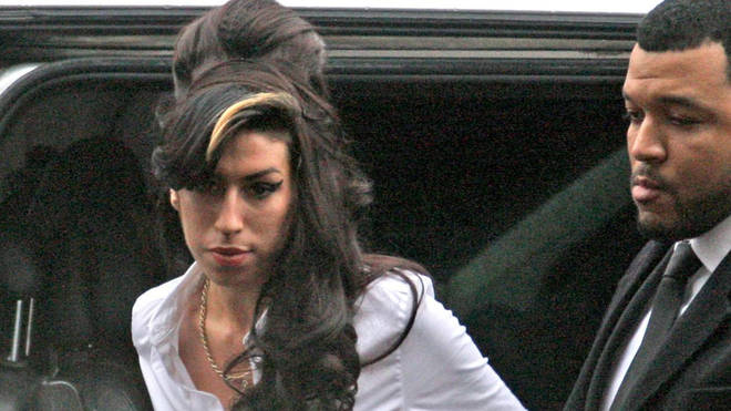 Amy Winehouse arrives at court, 2009