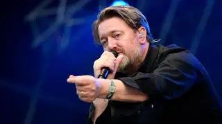 Guy Garvey performing live with Elbow in 2019