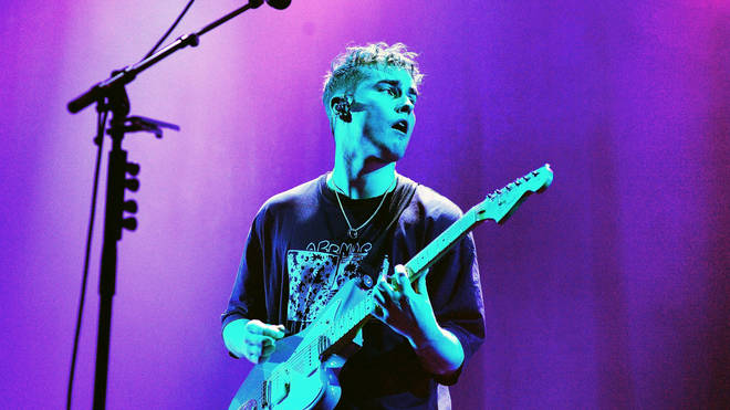 Sam Fender performing at Alexandra Palace, November 2021