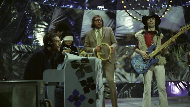 Mal Evans joins John and Yoko on Top Of The Pops for Instant Karma, February 1970