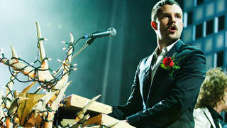 Brandon Flowers performing with The Killers in 2007