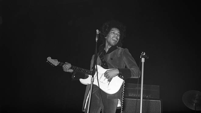 Jimi Hendrix performing live in 1967: "We want The Monkees!"