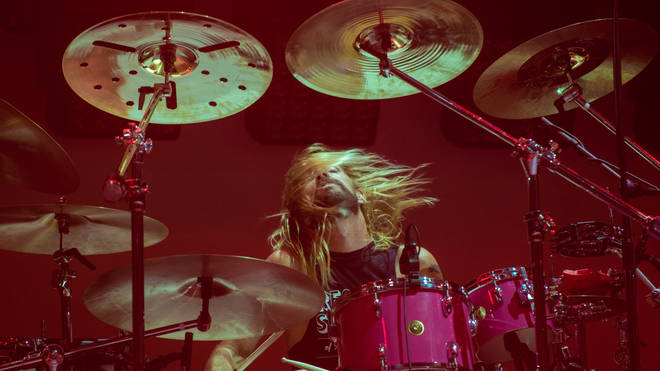 Taylor Hawkins performing with Foo Fighters at the 2017 NOS Alive festival in Portugal