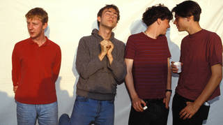 Photo of Alex JAMES and BLUR and Graham COXON and Damon ALBARN and Dave ROWNTREE