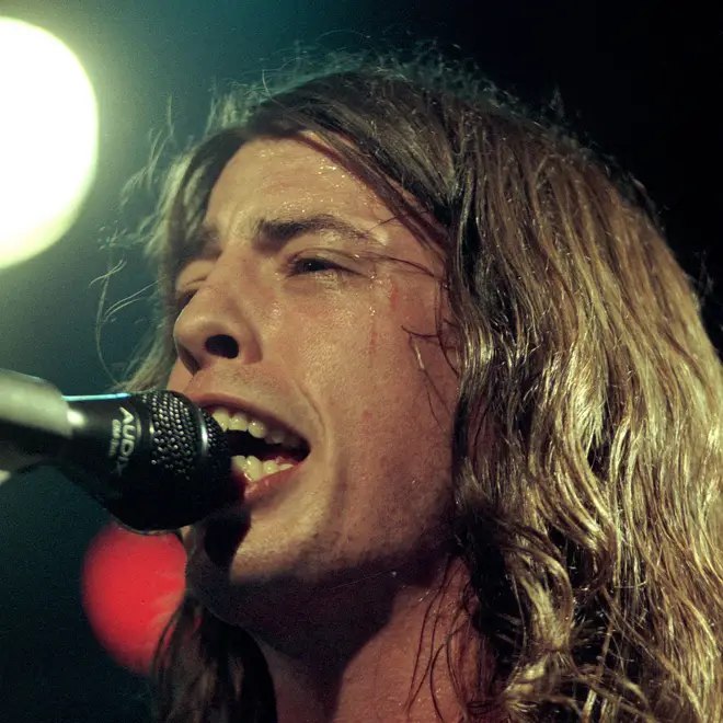 Dave Grohl performing with Foo FIghters in October 1995