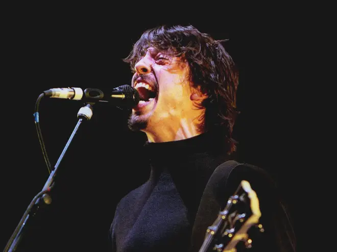 Dave Grohl performing with Foo Fighters at Manchester's Apollo, 25th May 1997