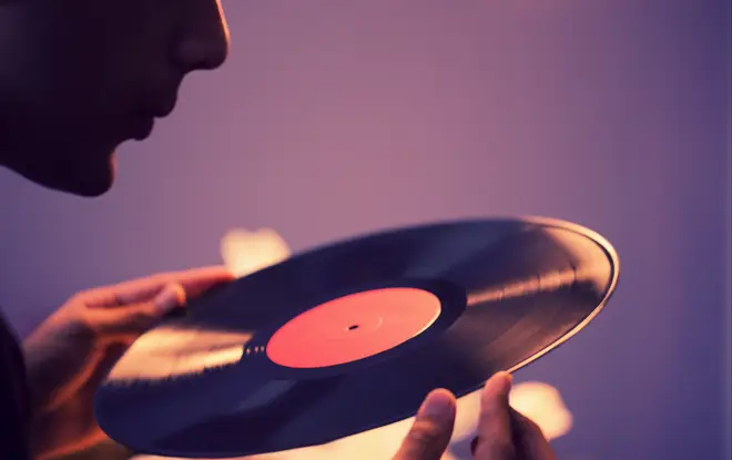 Cleaning a vinyl record