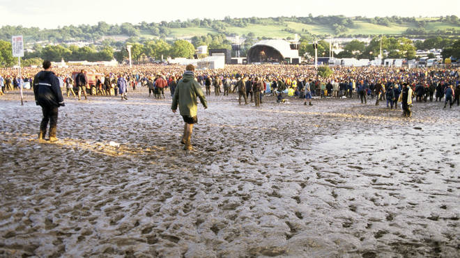 Glastonbury S Muddy Years The Festival S Worst Weather In