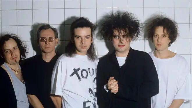 The Cure in Munich, October 1992, on the European leg of the Wish tour: Porl (now Pearl) Thompson (guitar), Boris Williams (drums), Simon Gallup (bass), Robert Smith (vocals and guitar) and Perry Bamonte (guitar and keyboards)