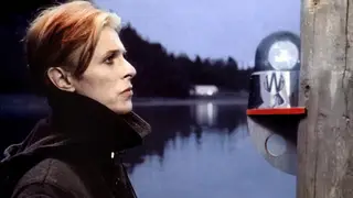 David Bowie in The Man Who Fell To Earth (1976)