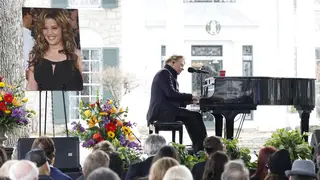 Axl Rose performs at Lisa Marie Presley's public memorial