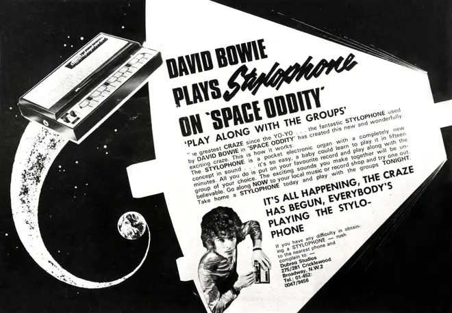 Bowie advertises the Stylophone, 1969