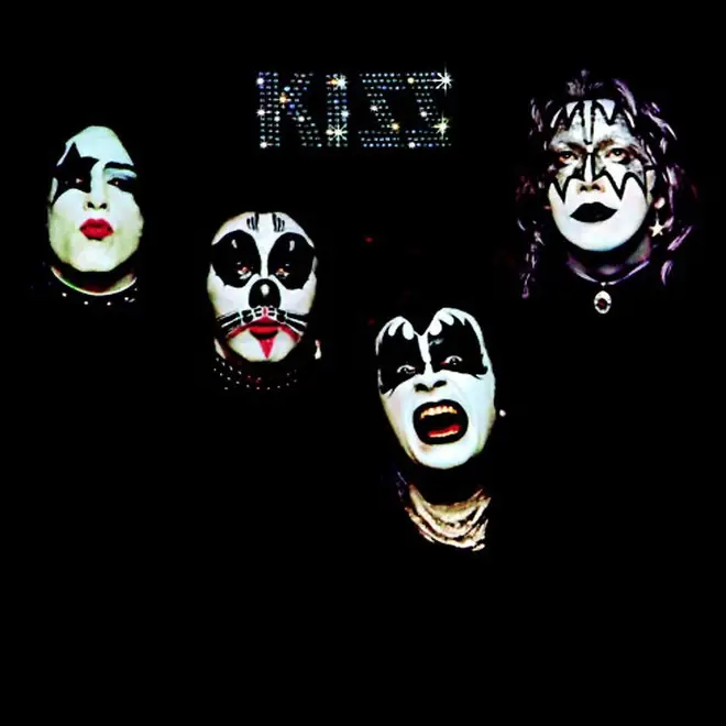 Kiss - Kiss cover art