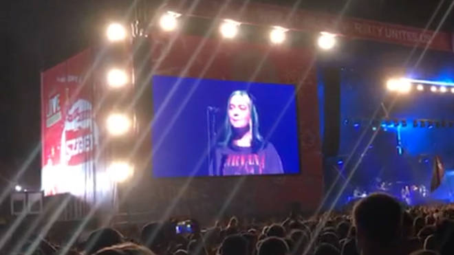Dave Grohl's daughter Violet sings backing vocals with Foo Fighters at Sziget Festival 2019