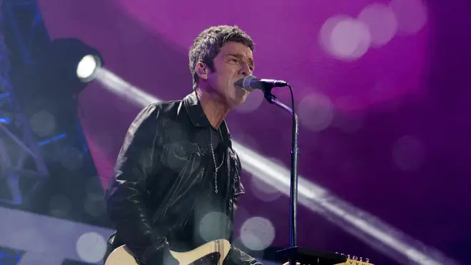 Noel Gallagher plays the Traditional Labour Day Concert Live In Piazza San Giovanni In Rome